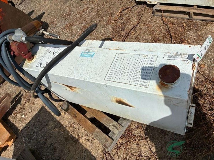 fuel-tank-with-electric-pump-image-2