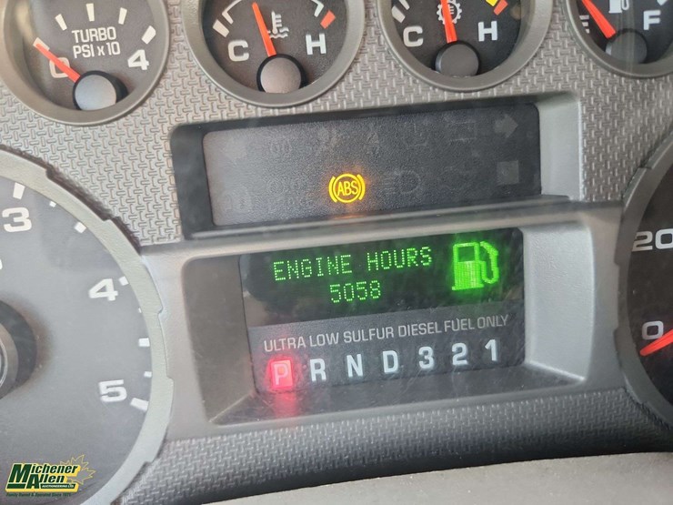 2008-ford-f550-image-27
