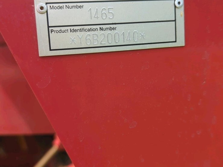 new-holland-1465-image-5