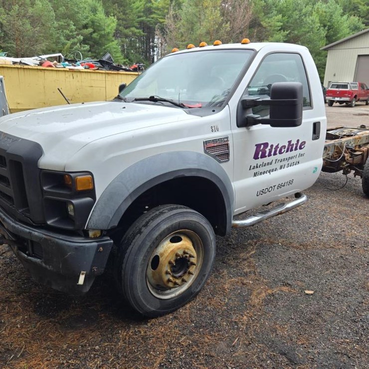 2010 FORD F550