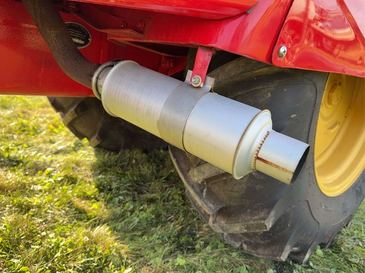 massey-ferguson-44-image-28