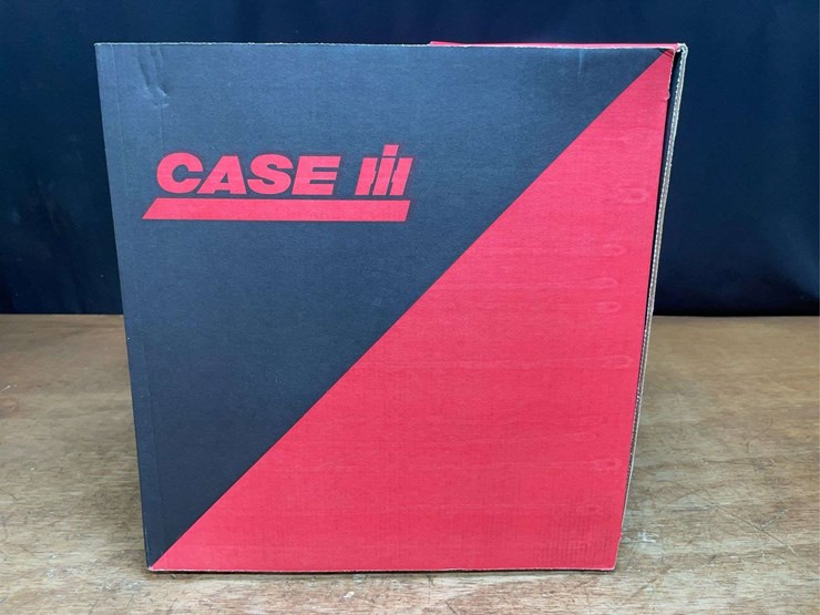 1/8-ih-856-1999-fps-nib-sm-image-6