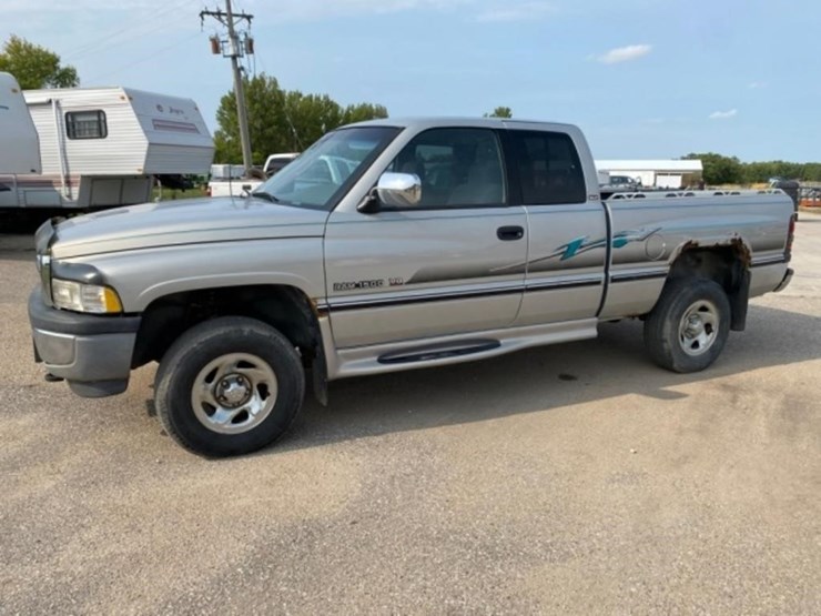 1997-dodge-ram-1500-laramie-slt-image-1