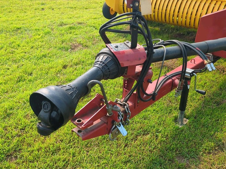 new-holland-575-image-14
