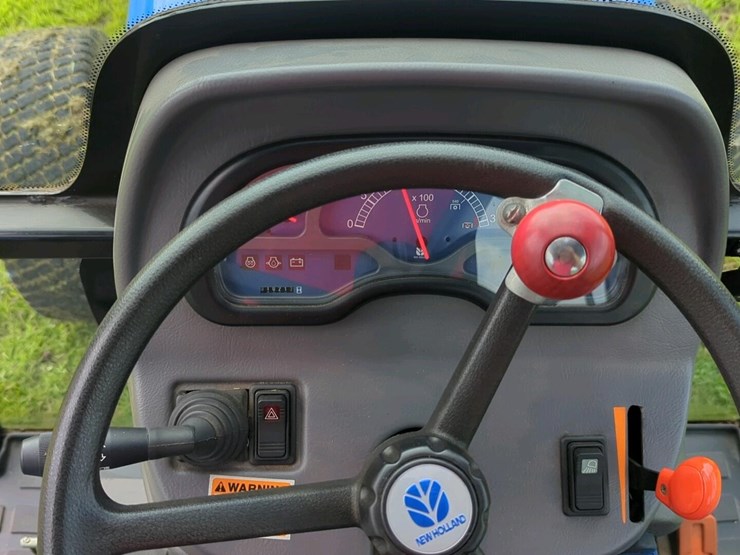 new-holland-tc45da-image-19