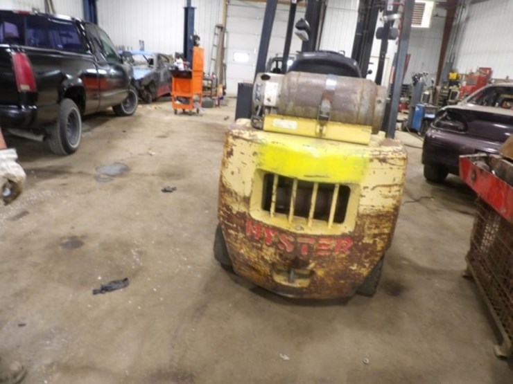 hyster-50-fork-lift-5250lb-lifting-cap,-187in.-ht-image-23
