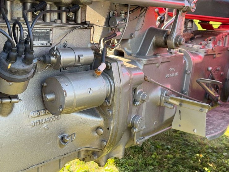 massey-ferguson-65-image-48