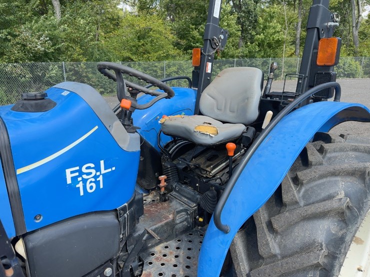 new-holland-workmaster-70-image-14