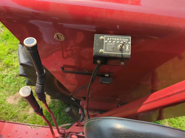 farmall-656-diesel-tractor,-serial-15411s,-65-hp-diesel-engine-image-14