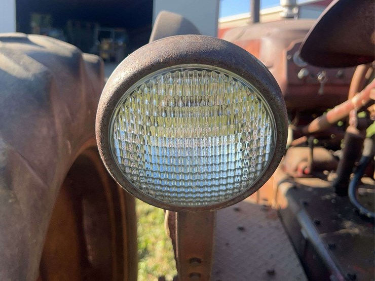 massey-ferguson-44-image-39