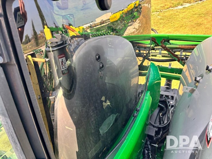 2018-john-deere-r4038-image-130