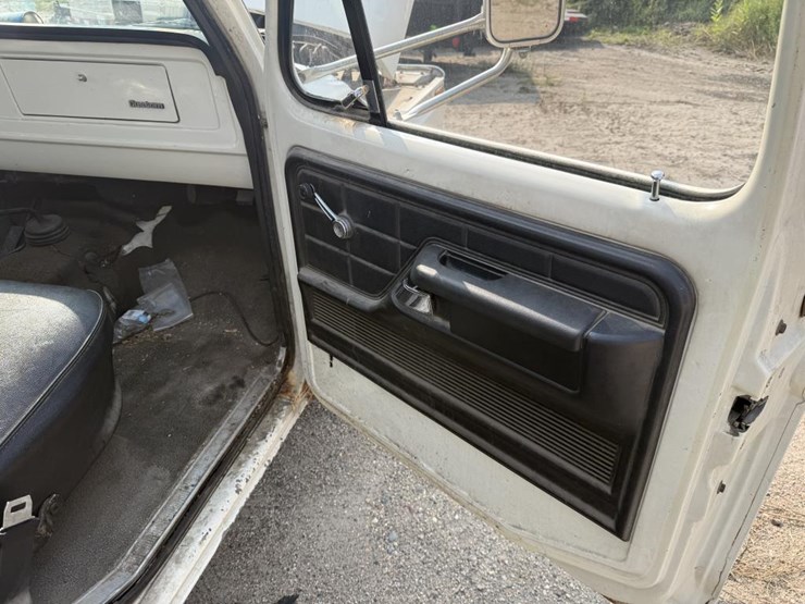 1975-ford-f350-image-39