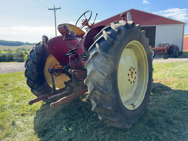 massey-ferguson-44-image-6