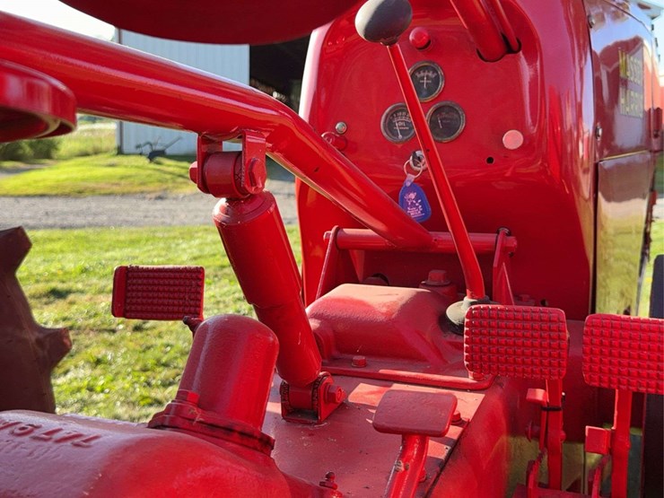 massey-ferguson-101-image-30