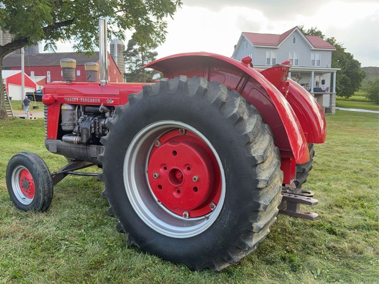 massey-ferguson-98-image-9