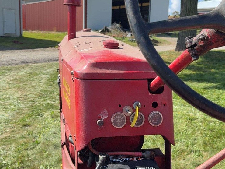 massey-harris-colt-image-25