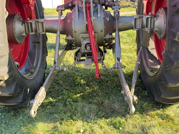 massey-ferguson-65-image-32