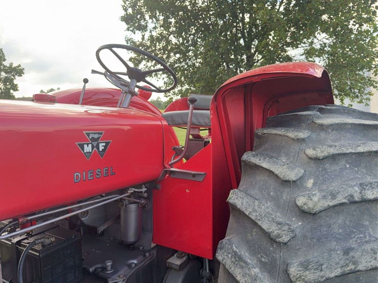 massey-ferguson-98-image-40
