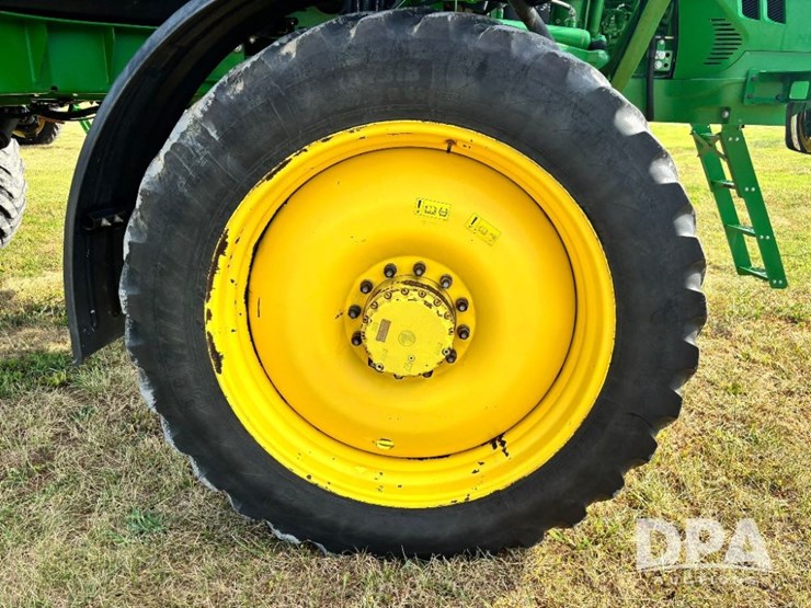 2018-john-deere-r4038-image-82