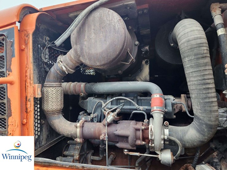 2015-doosan-dl220-image-32