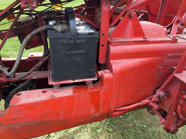 massey-ferguson-33-image-50