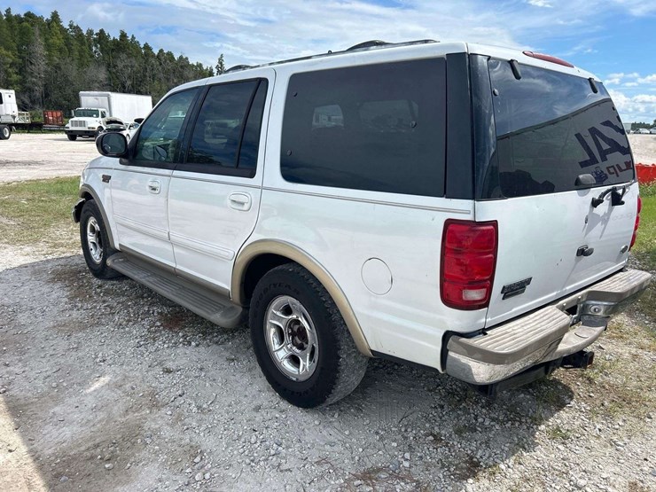 2001-ford-expedition-image-4
