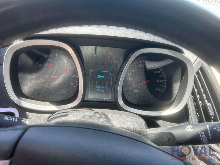 2014-chevrolet-equinox-image-12