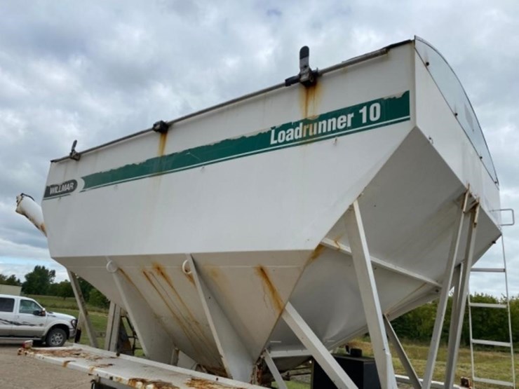 2000-freightliner-century-class-w/willmar-10-ton-image-45