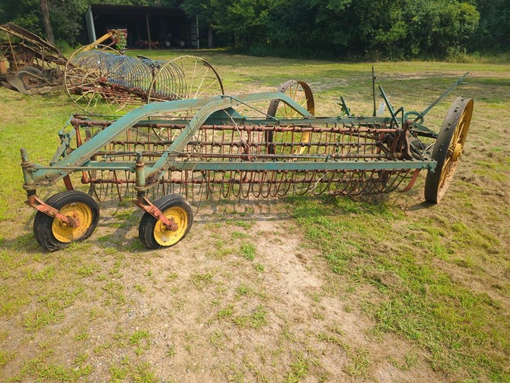 vintage-4-bar-side-delivery-rake-image-4