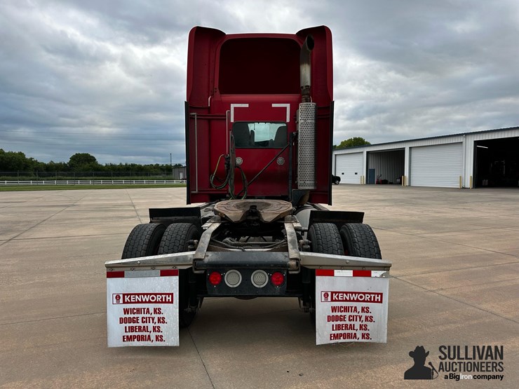 2010-kenworth-t800-image-6
