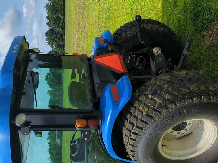 new-holland-tc45da-image-12