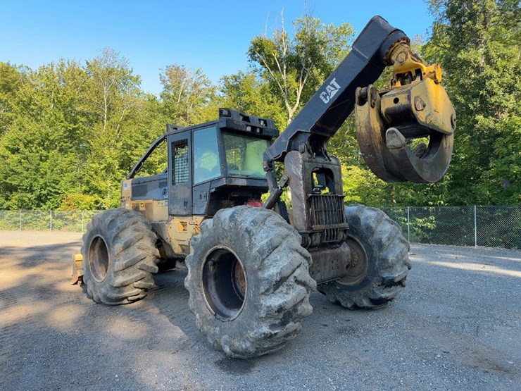 2006-caterpillar-525c-image-4