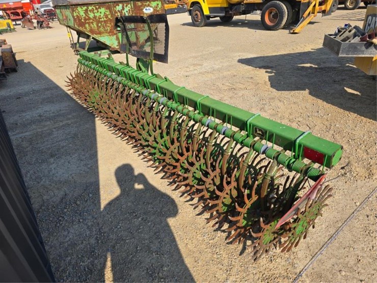john-deere-400-image-3