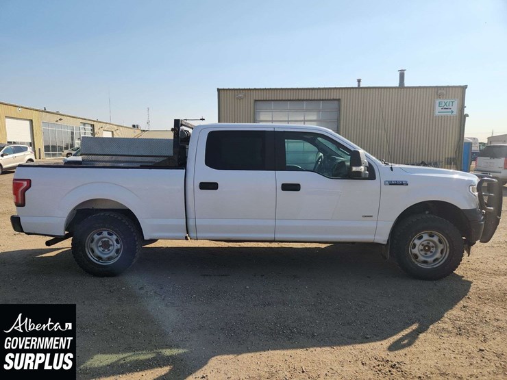 2017-ford-6.5-ft-image-5