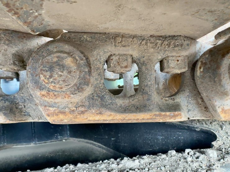 2021-caterpillar-313gc-image-31