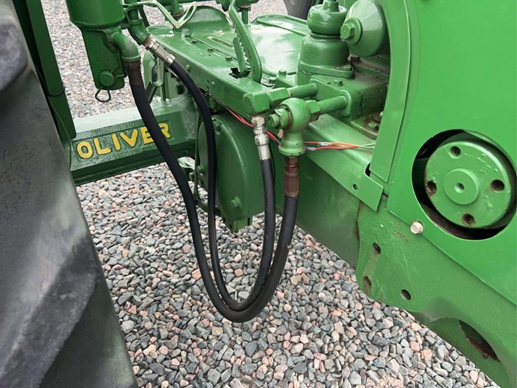 1955-oliver-super-77-image-29