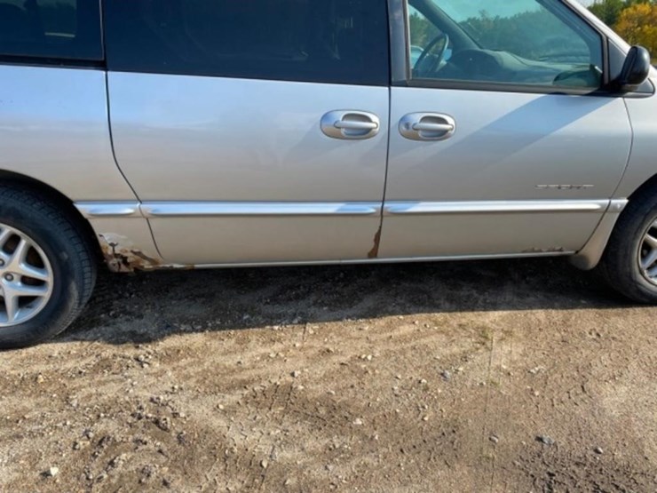 2000-dodge-grand-caravan-image-16