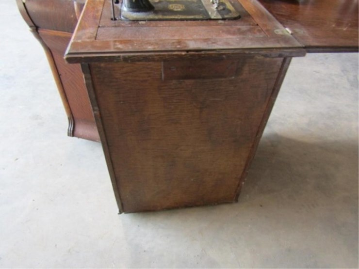 new-home-sewing-machine-w/attachments-&-cabinet-image-8