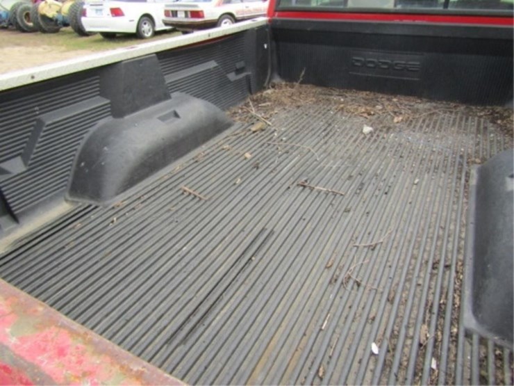 1996-dodge-ram-2500-image-10