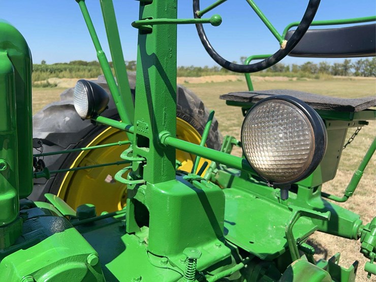 john-deere-model-b-image-53