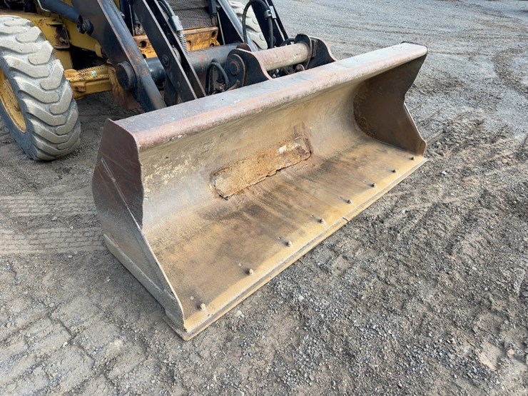 2005-caterpillar-430d-it-image-8