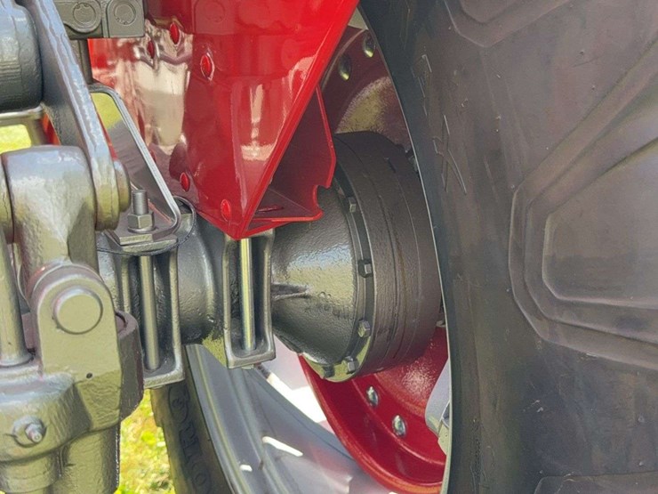 massey-ferguson-super-90-image-40