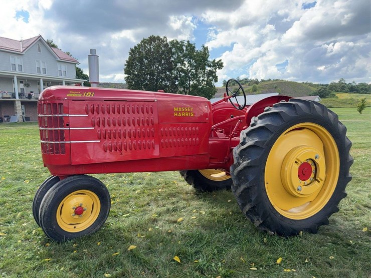 massey-ferguson-101-image-2