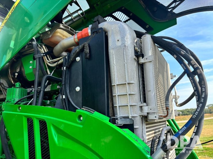 2018-john-deere-r4038-image-37