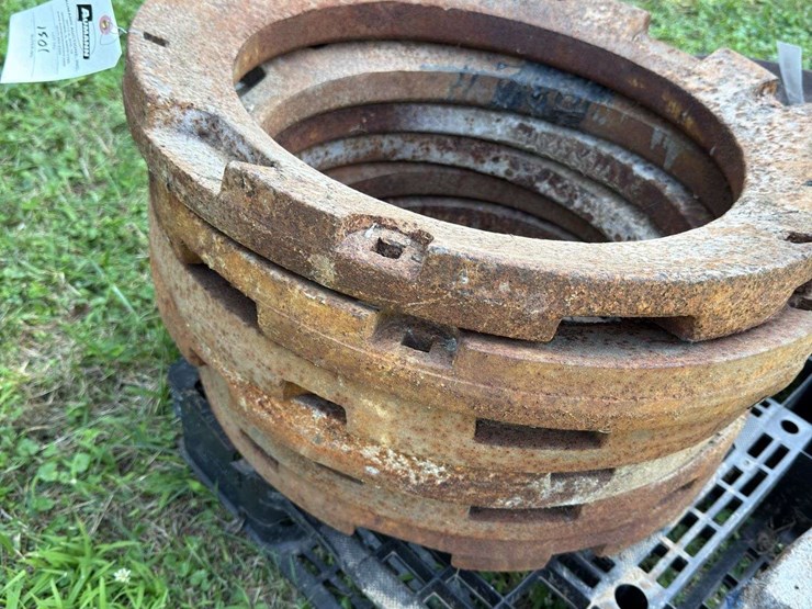 ford-tractor-image-2