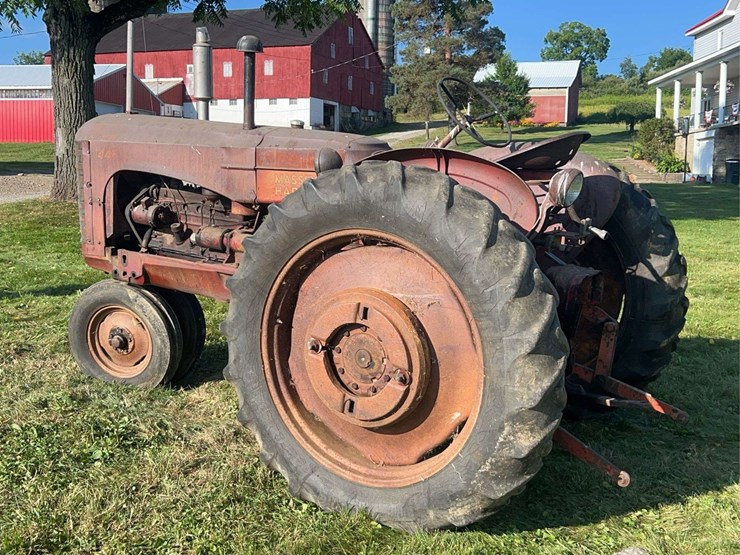 massey-ferguson-44-image-3