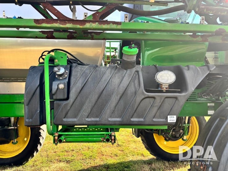 2018-john-deere-r4038-image-79