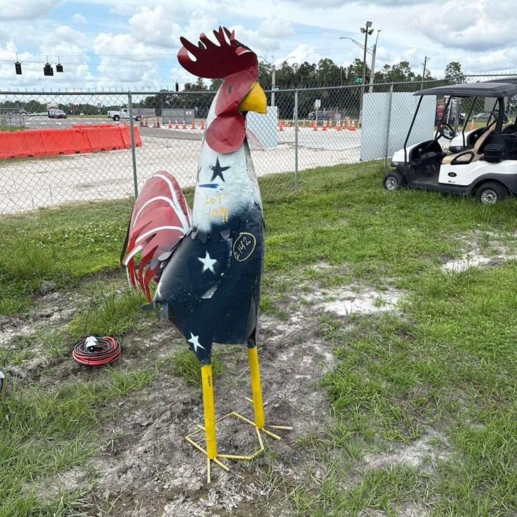 Large Metal Rooster Lawn Art