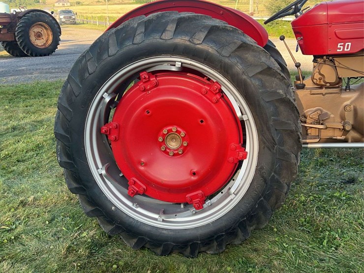 massey-ferguson-50-image-29