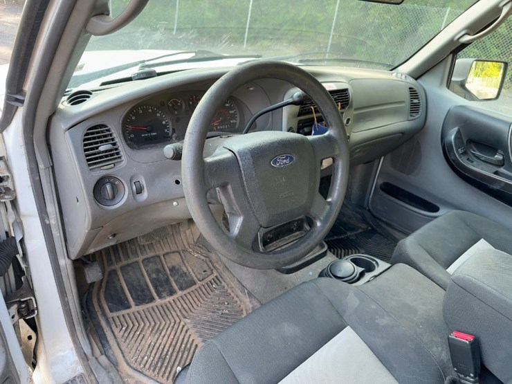 2009-ford-ranger-xlt-image-18